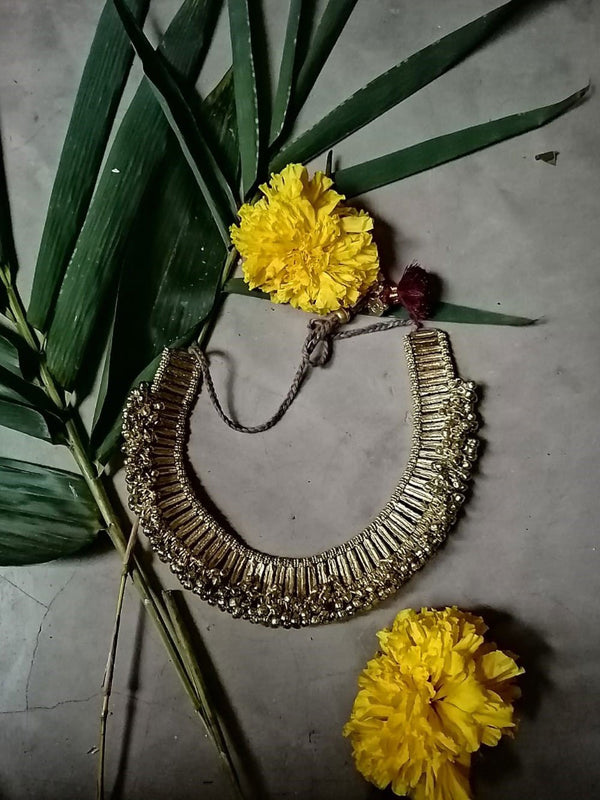House Of Tuhina  -   Necklace Casting Metal Plated With Gold Color Along With Cotton Thread Jewellery C - Shop Cult Modern