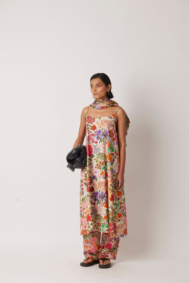 Summer Dress Slip Khadi Imfy Floral-The Chalk Floral Story-Fashion Edit-Yc14D-50 Yc14Fl-05-Yavi - Shop Cult Modern