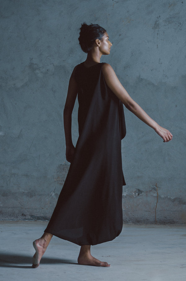 Summer Dress Drape Moss Crepe Nude Black Avasa-Fashion Edit Samcara Vana-Ituvana-13 - Shop Cult Modern