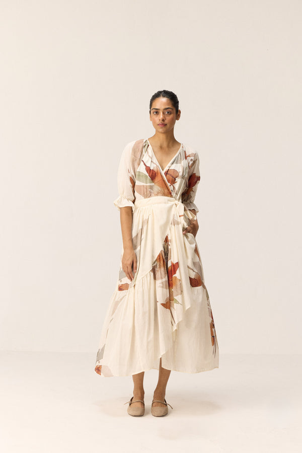 Latest Women Designer Dresses, Kaftans & More