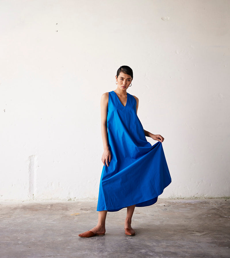 ShopCultModern-KharaKapas-Dress Poplin V neck-Cobalt Blue-Fashion Edit Indian Summer-KW836 ShopCultModern-KharaKapas-Dress Poplin V neck-Cobalt Blue-Fashion Edit Indian Summer-KW836