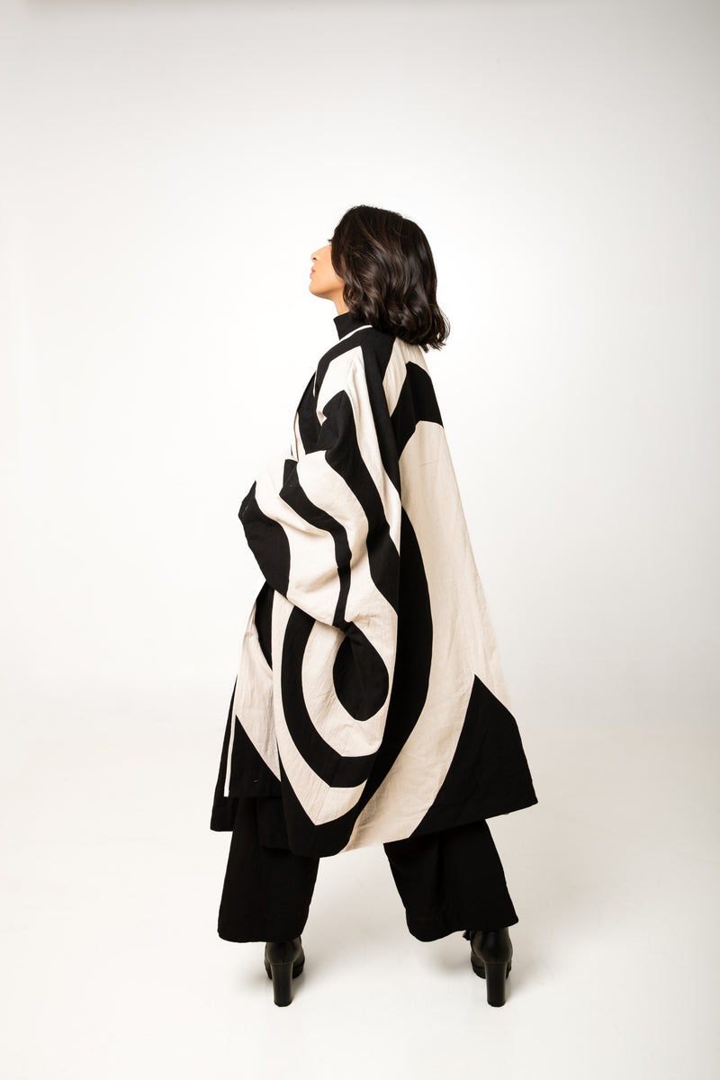 New Season Summer/Fall 2024-Jacket Oversized Kora Cotton Moma Black White -Ka-Sha - Fashion Edit Aseem - Shop Cult Modern