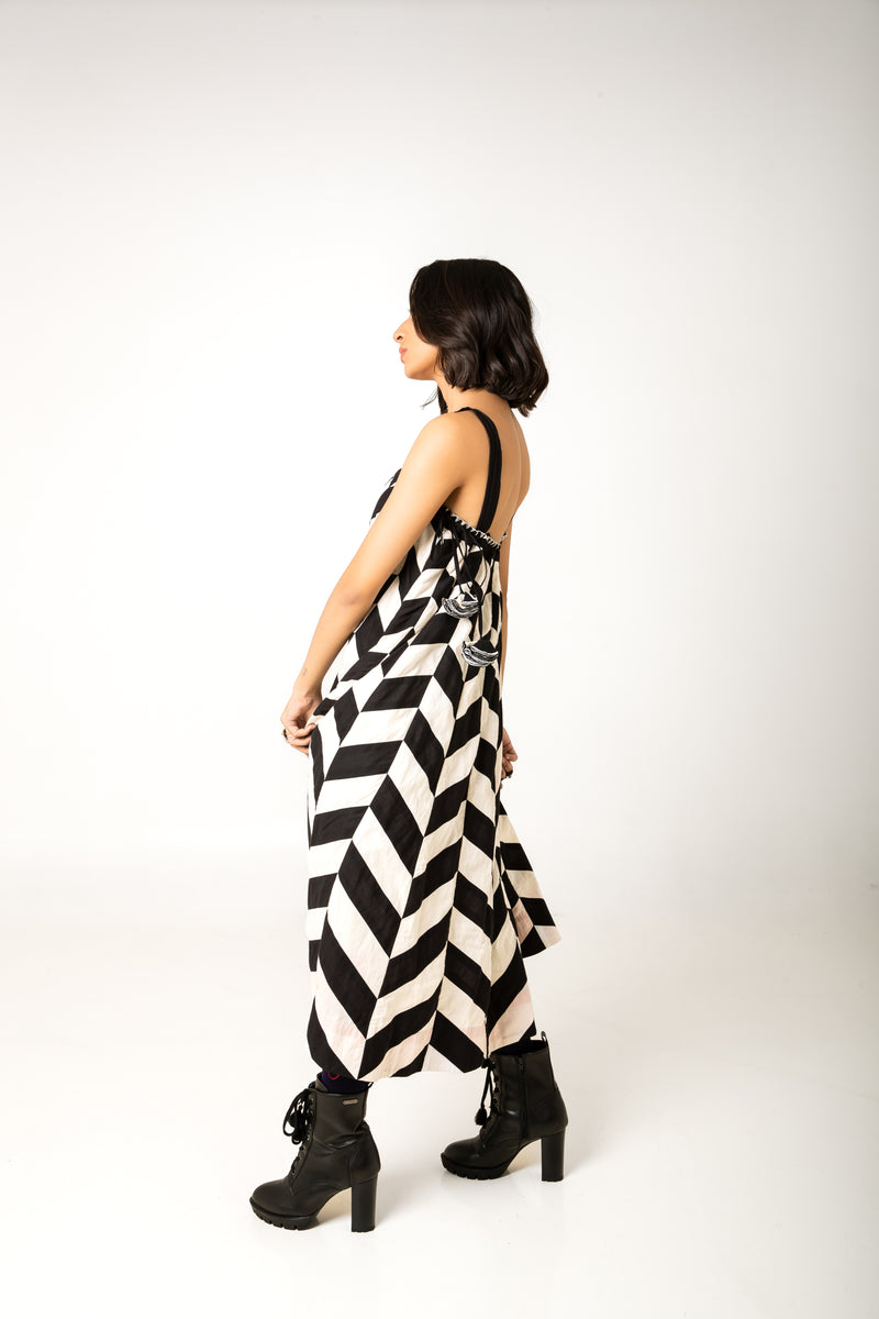 New Season Summer/Fall 2024-Dress Chevron Applique Cotton Para Black White -Ka-Sha - Fashion Edit Aseem - Shop Cult Modern