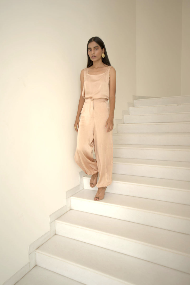 New Season Summer to Fall 2024-Top Lounge Silk Off White-CR/S/013-Suzanne-Fashion Edit Hemji - Shop Cult Modern