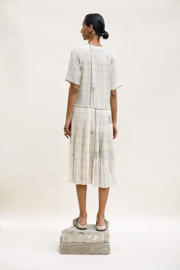 Urvashi Kaur   I   Tokyo DRESS FINN Hand Spun Cotton Shell TESSELLATE- 12 - Shop Cult Modern