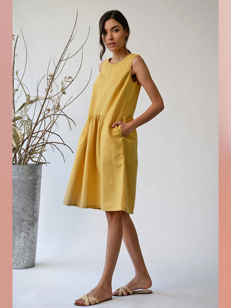 UMBAR by Payal Pratap   I   Dress Modhera  I  A Round Neck Sleeveless Dress With A Slight Gather At Waist  I  A Very Modern Shape For The Summer  I  Keep It Simple And Chic With Our Modera Dress This Season - Shop Cult Modern