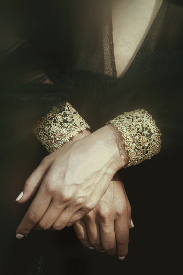 Shachee Fine Jewellery - rare-wrist-cuff-in-micromosaic-gold-and-diamonds - Shop Cult Modern