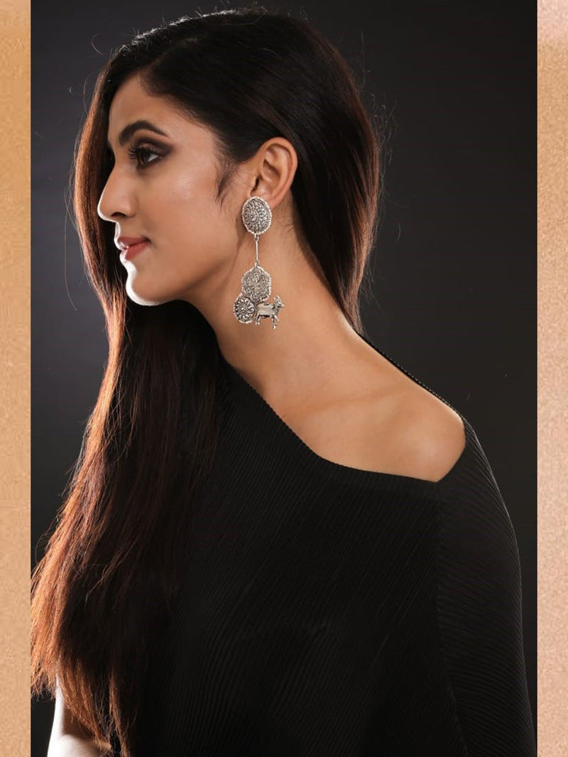 Sheetal Zaveri - Nandi Sar Earring Silver Handcrafted A - Shop Cult Modern