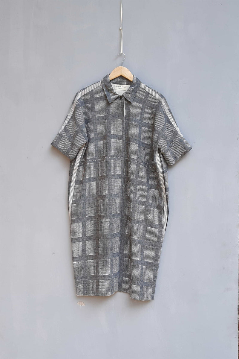 Urvashi Kaur   I   Fukuoka SHIRT WILLOW Hand Spun Cotton slate TESSELLATE- 10 - Shop Cult Modern