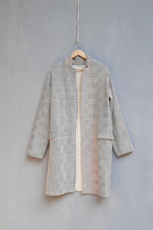 Urvashi Kaur   I   Naha JACKET IBAI Handloom Cotton Shell TESSELLATE- 27 - Shop Cult Modern