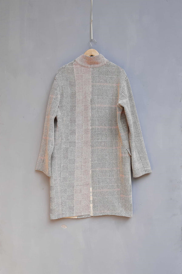 Urvashi Kaur   I   Naha JACKET IBAI Handloom Cotton Shell TESSELLATE- 27 - Shop Cult Modern