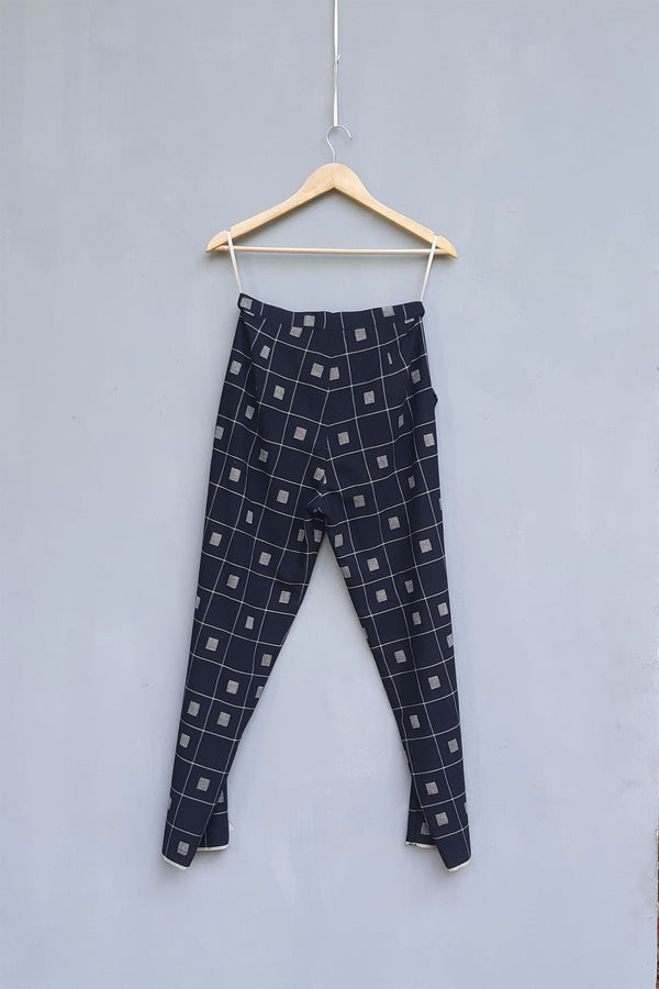 Urvashi Kaur   I   Sapporo PANTS IVY Hand Spun Cotton charcoal TESSELLATE- 11 - Shop Cult Modern