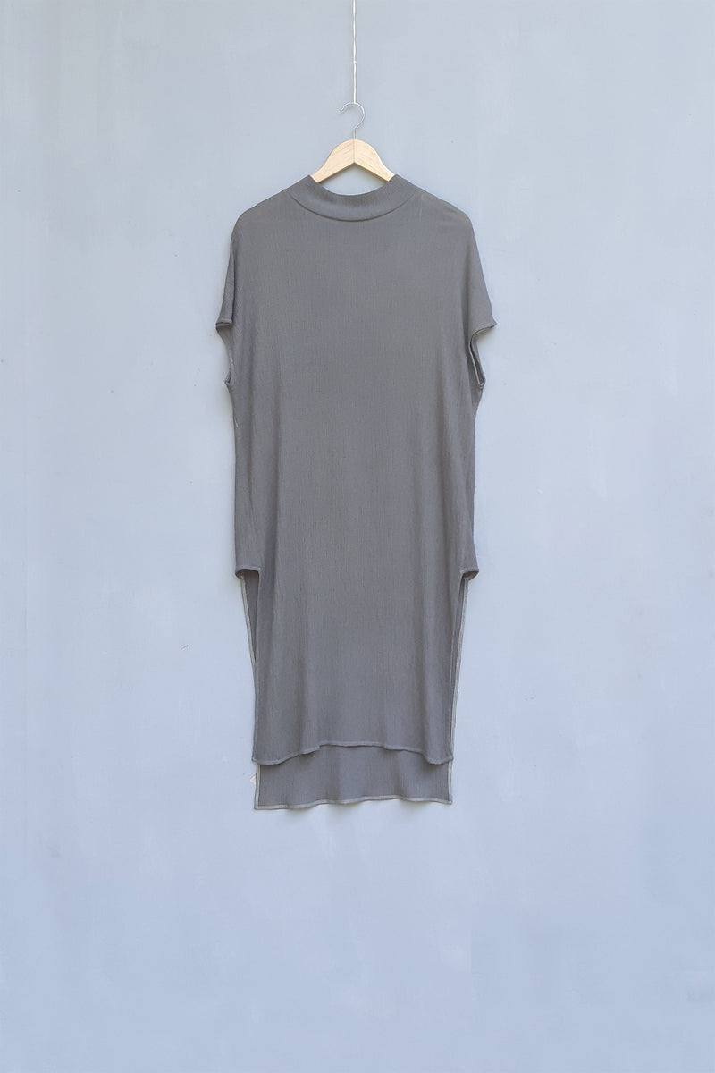 Urvashi Kaur   I   Ikigai TUNIC IOTA TUNIC  crinkle cotton slate TESSELLATE- 43 - Shop Cult Modern