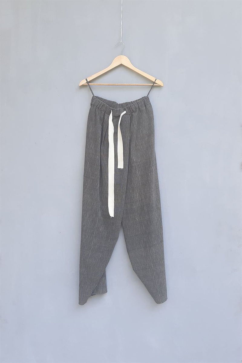 Urvashi Kaur   I   Nismo PANTS CROME PANTS handloom Organic cotton  slate TESSELLATE- 57 - Shop Cult Modern