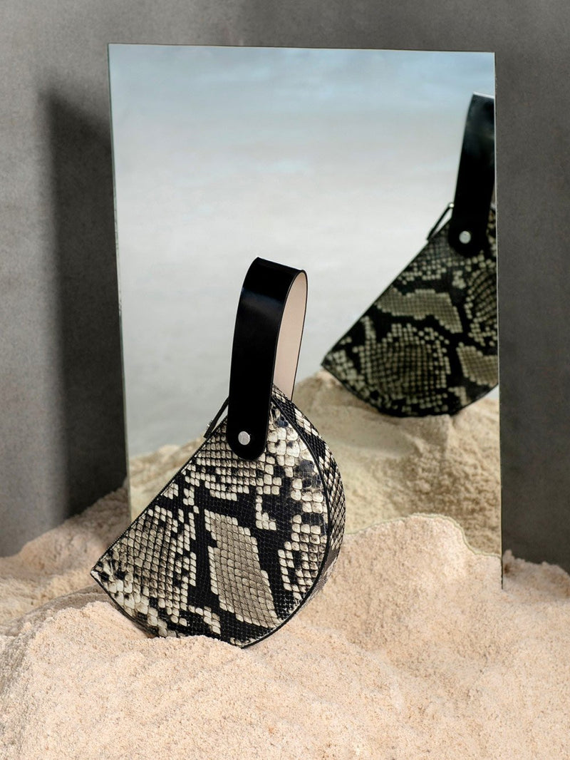 Perona   I   Bag - Leather Cora In Sand - Shop Cult Modern