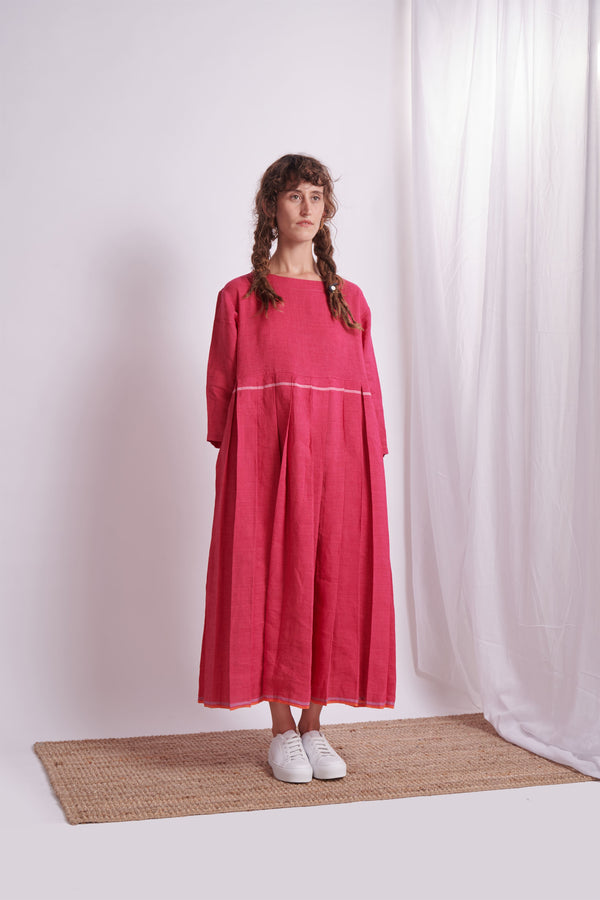 The Plavate I Soloslovo Do we really have to go? Linen Pink Daily Collection AW22-07 - Shop Cult Modern