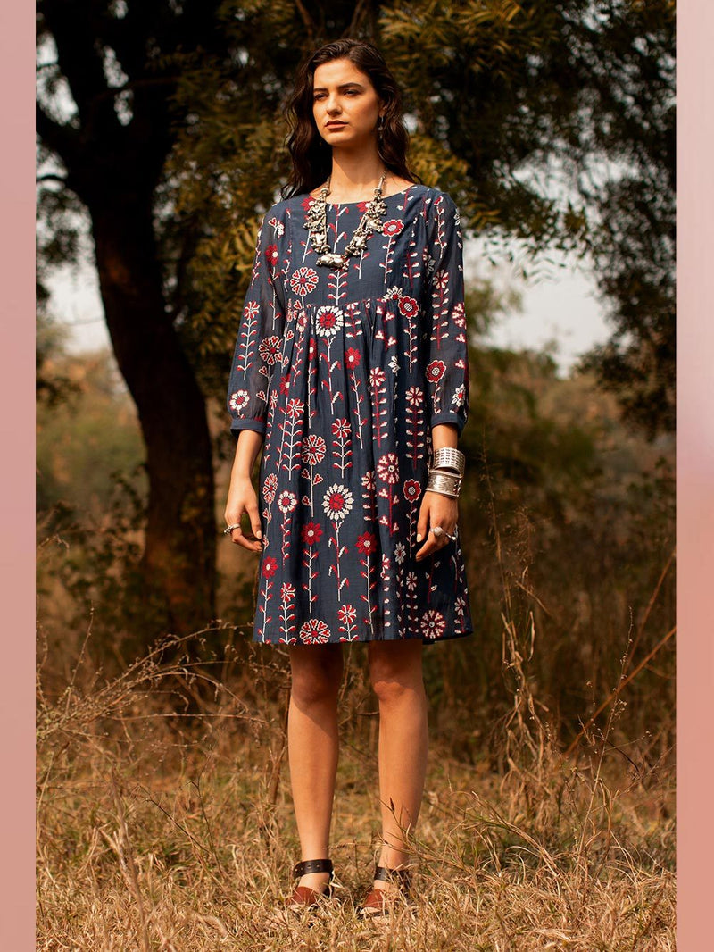 Payal Pratap   -   Dress Leslie  I  Short Dress With Embroidery All Over And Beads Detailing On Neck - Shop Cult Modern