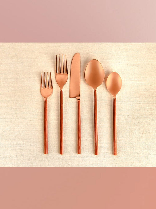 Ikkis   I   Serveware Kata Chamach cutlery Set of 5 - Shop Cult Modern