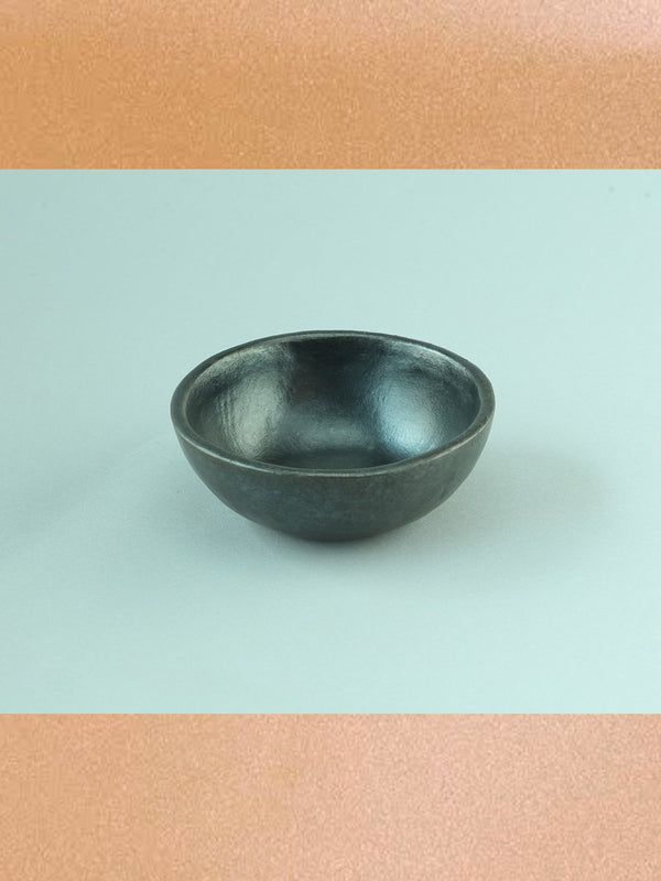 Ikai Asai   I   Deva Round Longpi Dry Snack Bowl (L) - Shop Cult Modern