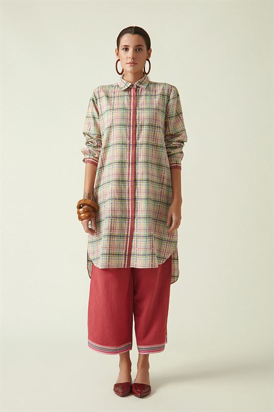 Payal Pratap   I   Hudsons Bay Agaricous Buttoned Down SHirt Cotton Handloom Beige Transition Edit 8T-19 - Shop Cult Modern