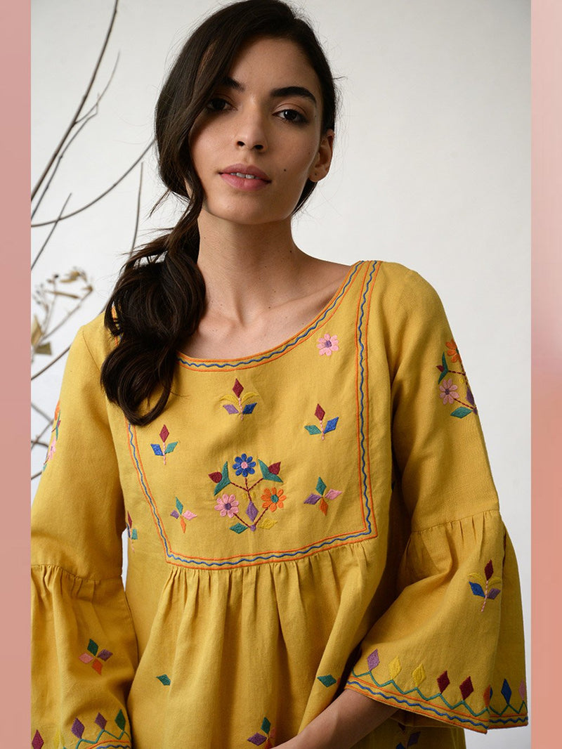 UMBAR by Payal Pratap   I   Dress Shakoor  I   A Flattering Summer Silhouette With Peplum Sleeves And Special Thread Embroidery Patterns From The Kutch Region  I  Wear During The Day Or At Your Perfect Holiday Getaway In The Night Too - Shop Cult Modern