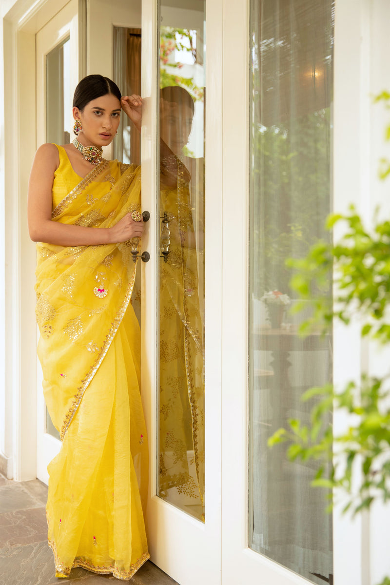 Aarti Sethia Studio    I    Yellow Hand Embroidered Gota Patti Jaal Saree Set - Shop Cult Modern