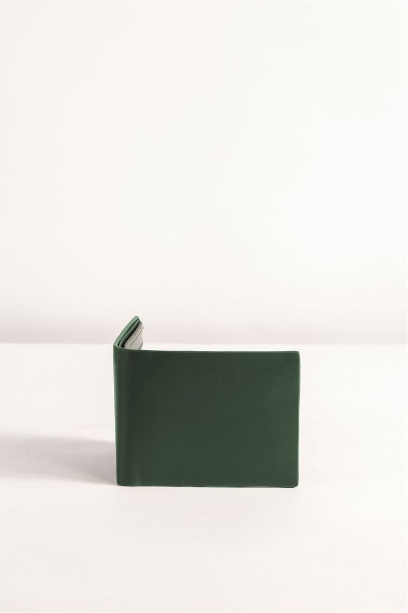 Tanned   I   Classic M Wallet      Dark Green  TO/MW-DG  I Leather Bag - Shop Cult Modern