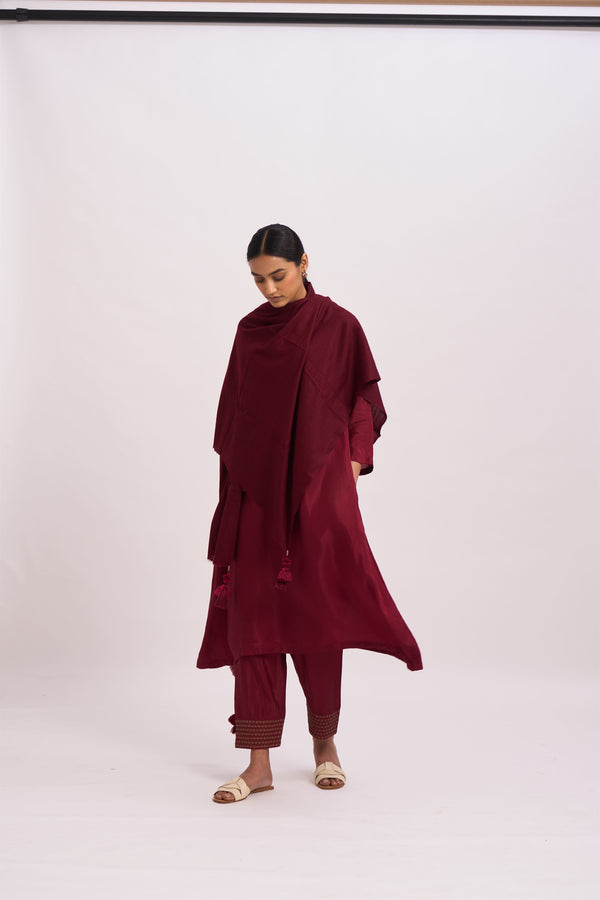 Dot   I   Shawl Karamah woolen  Dark Red SS22-S-7 - Shop Cult Modern