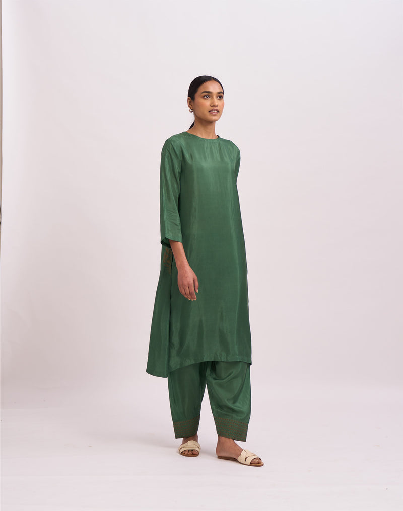 Dot   I   Pocket Style Doha Kurta Set Cotton Silk Fabric is used in Kurta set Olive Green  SS22-PS-OG - Shop Cult Modern