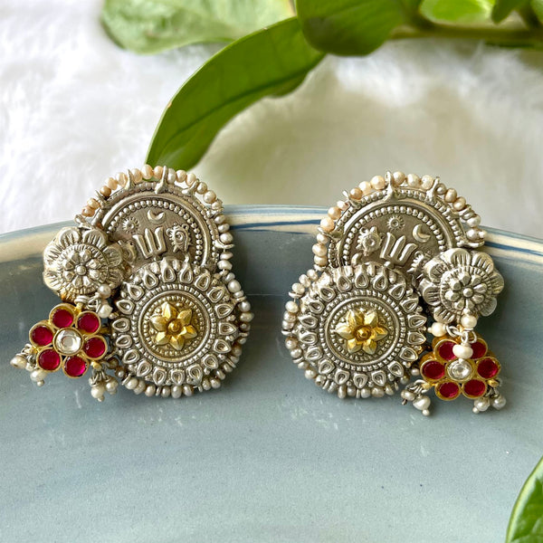 Sheetal Zaveri   I   Fleur Studs Hancrafted Earrings, Natural pearls used.  SZ-E40 - Shop Cult Modern