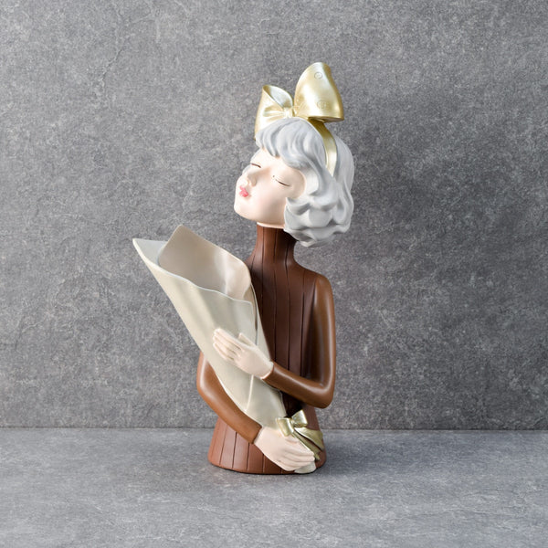 Home Artisan Aurelia with a Bouquet Sculpture - Shop Cult Modern