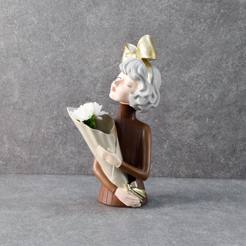 Home Artisan Aurelia with a Bouquet Sculpture - Shop Cult Modern