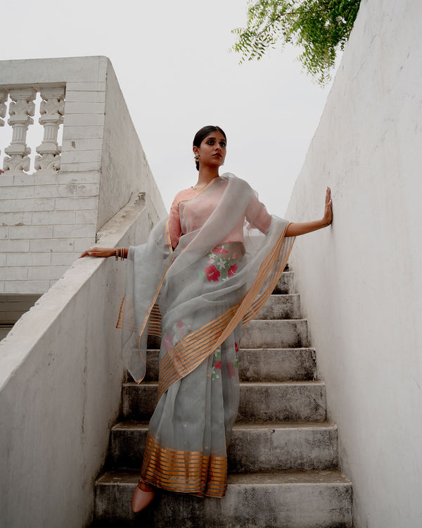 Suparna Som megha sari 48 inch width by 5.5 meter length Grey silk - delivery Time 8 weeks Festive 22 LOOK-10 - Shop Cult Modern