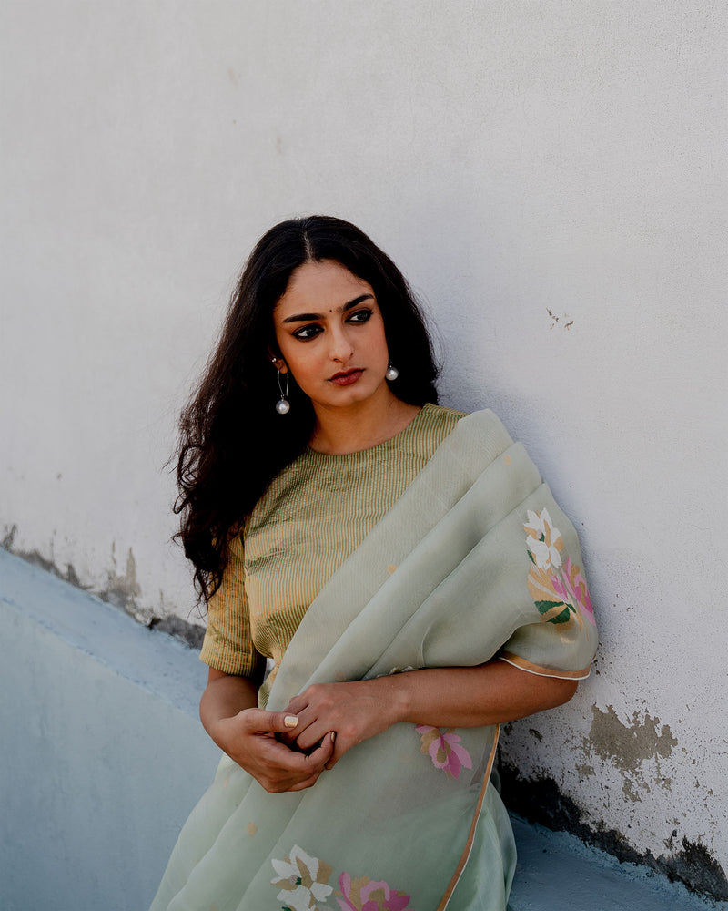 Suparna Som indira sari 48 inch width by 5.5 meter length Mintgrey green silk - delivery Time 8 weeks Festive 22 LOOK-04 - Shop Cult Modern