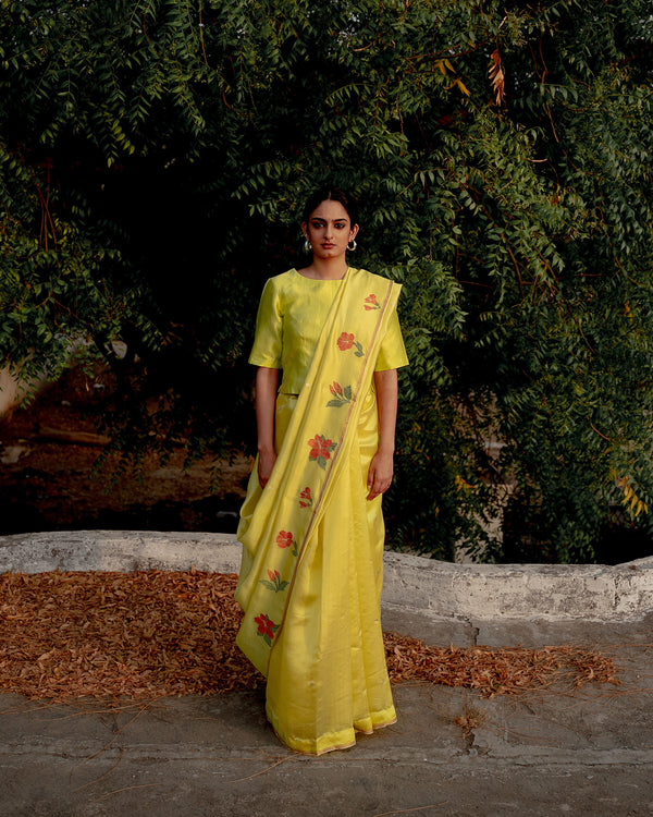 Suparna Som kiran sari 48 inch width by 5.5 meter length Lime silk - delivery Time 8 weeks Festive 22 LOOK-01 - Shop Cult Modern