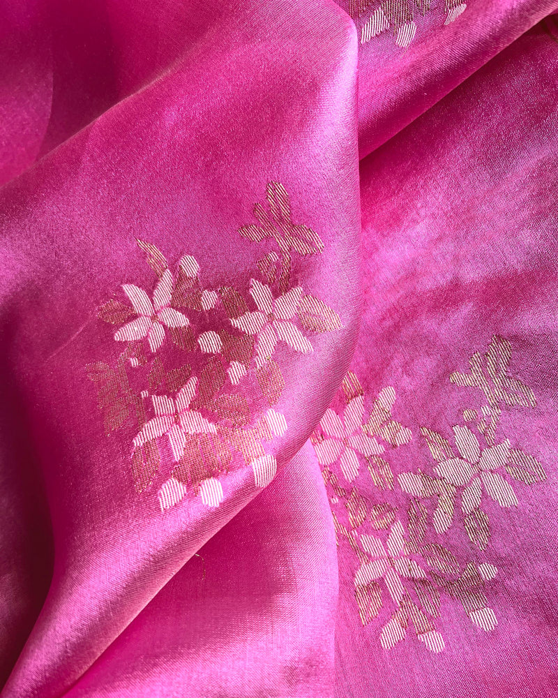 Suparna Som rani sari 48 inch width by 5.5 meter length Fuscia pink silk - delivery Time 8 weeks Festive 22 LOOK-05 - Shop Cult Modern