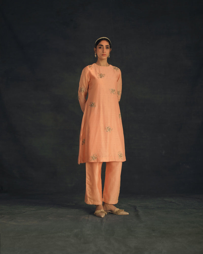 Shikha Mehta Britney Apricot Kaayra Kurta Set Silk Chanderi Peach Hana Ss21F-Ak - Shop Cult Modern