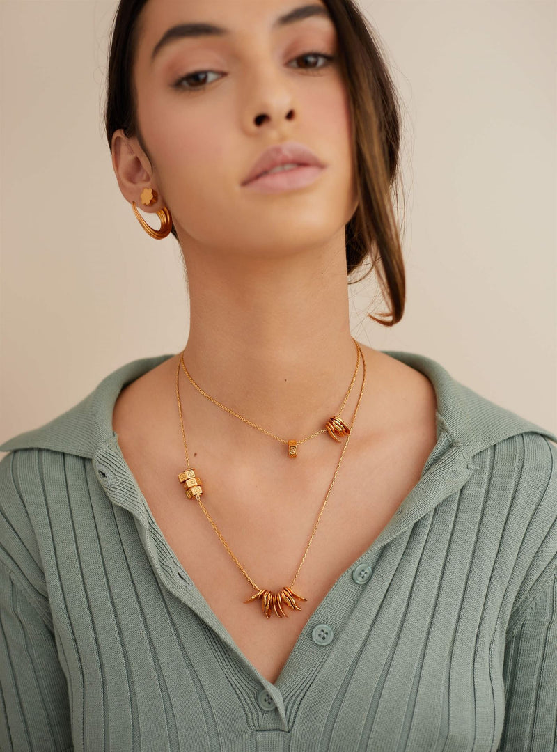 Outhouse I Oh Poppi Essex Bolt Layered Necklace Brass, Gold