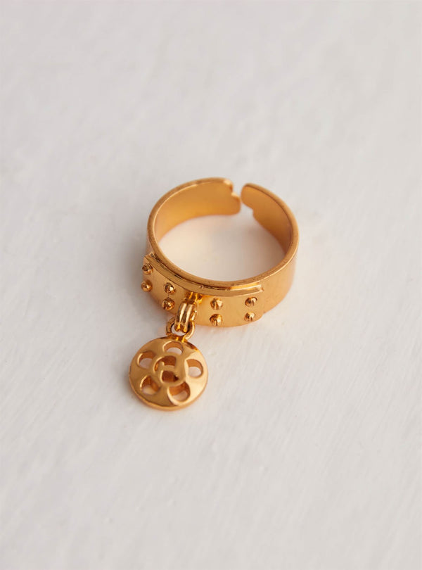 Outhouse   I   OH Petite Fifth Avenue Poppi Ring Brass, Gold Accessories OHAW21RI011 - Shop Cult Modern