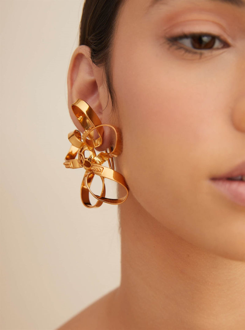 Outhouse   I   Oh Poppi Bowery Lace Stud Earrings Brass, Gold Accessories OHAW21SE031 - Shop Cult Modern