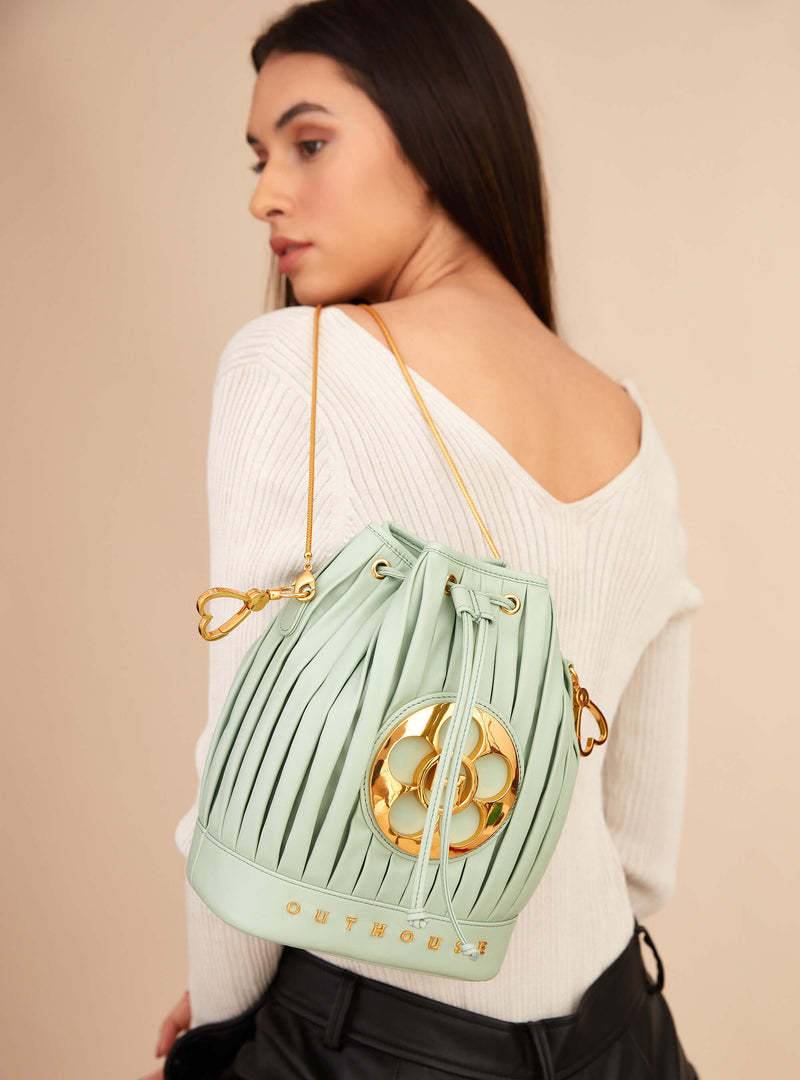 Outhouse   I   Oh Poppi Everlane Bucket Bag in Macaron Green Vegan Leather Accessories OHBG21BB021 - Shop Cult Modern