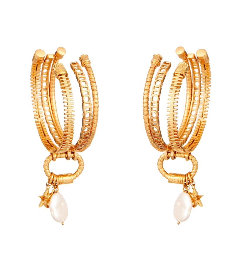 Outhouse   -   Myriad Twisted Pearl Hoops Charmes Des Celeste - Shop Cult Modern