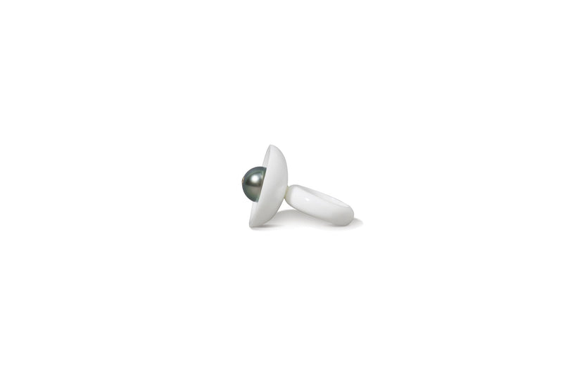 Studio Tara   I   Dali 18K Yellow Gold With Diamond Tipped South Sea Grey Pearl On White Corian Ring - Shop Cult Modern