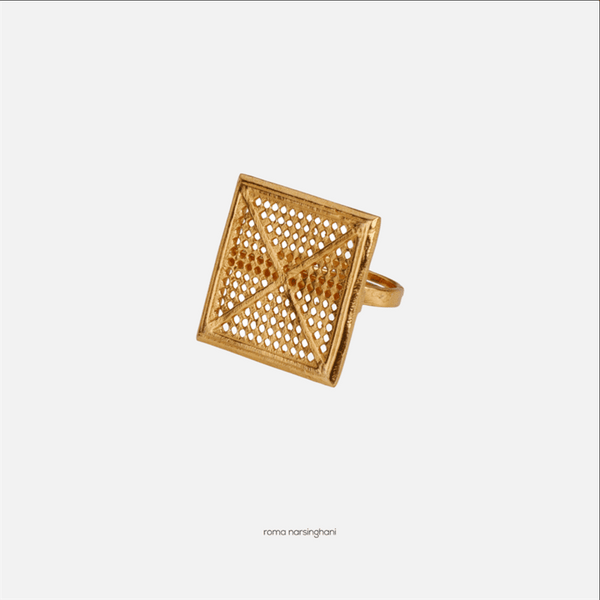 Roma Narsinghani Mesh ring Ring The piece is set in brass, with 18KT gold finesse. Each piece is unique and handcrafted by our artisans. RNLOVE19 - Shop Cult Modern