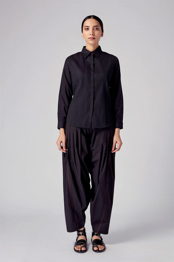 Rajesh Pratap Singh   I   Baori Pants   Black  2WJ-72/1PP    Women classic collection - Shop Cult Modern