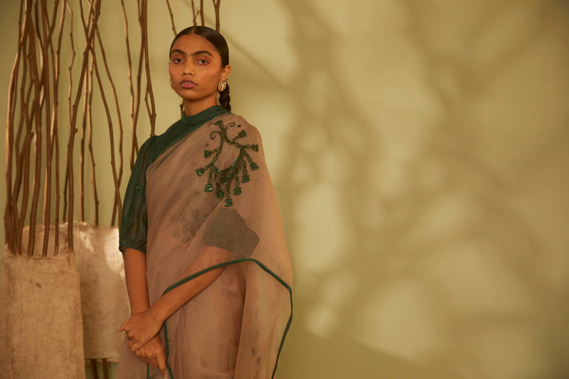 Sarang Kaur Rosedale Grey Jhoomar saree Organza silk Blouse piece Chanderi silk Jhoomar SK01187 - Shop Cult Modern