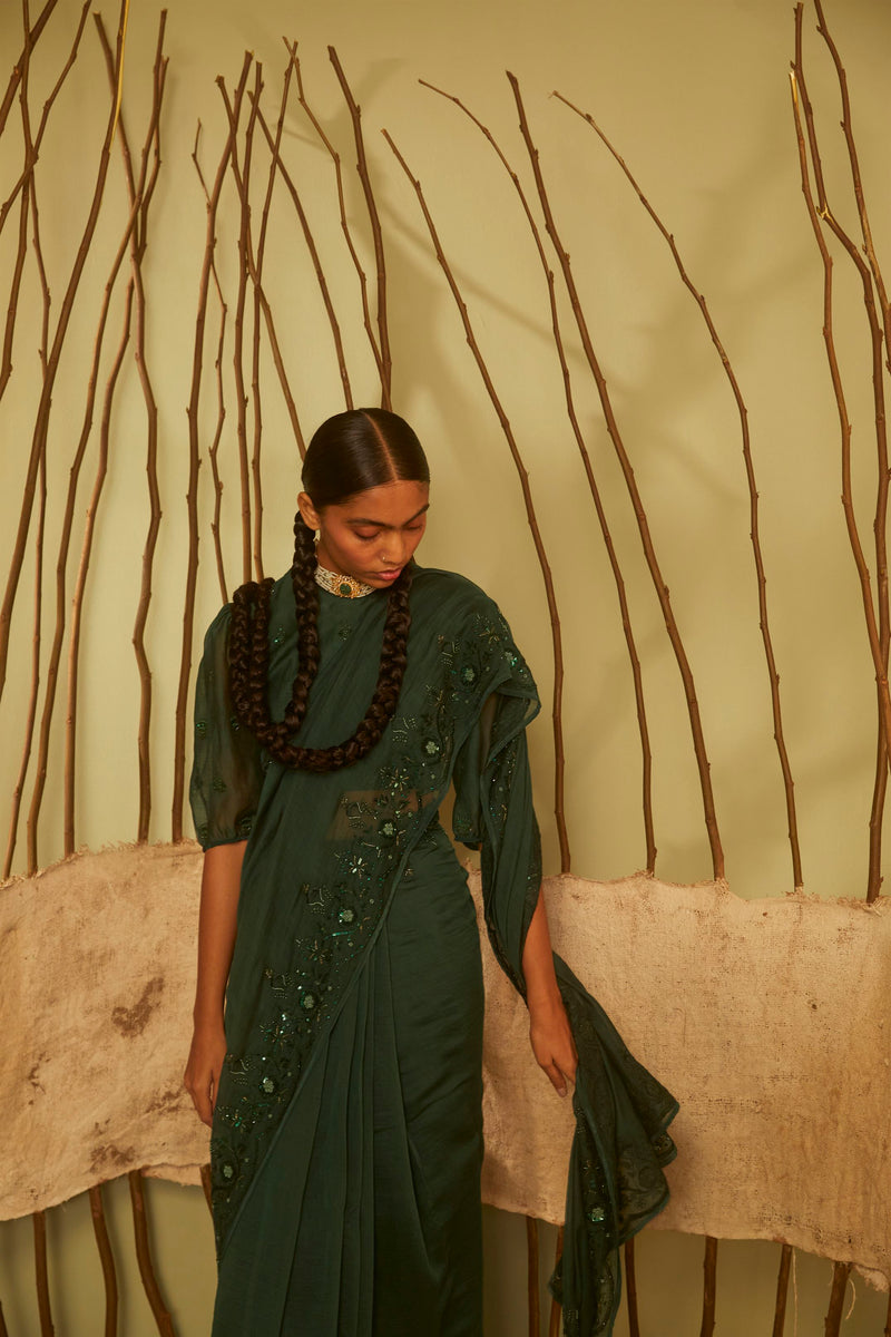 Sarang Kaur  I Bridle Path Green Sunshine saree Chanderi silk Blouse piece Chanderi silk Jhoomar SK01199 - Shop Cult Modern