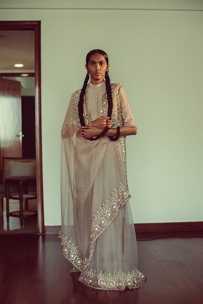 Sarang Kaur St.Martins Grey Jaipuri saree Organza silk Blouse piece Chanderi silk Chandni SK01271 - Shop Cult Modern