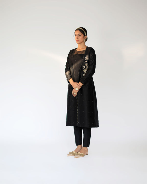 Shikha Mehta Ruth Black Zadie Cape Set Silk Organza Muslin Silk Silk Chanderi Black Hana Ss21F-Bc - Shop Cult Modern