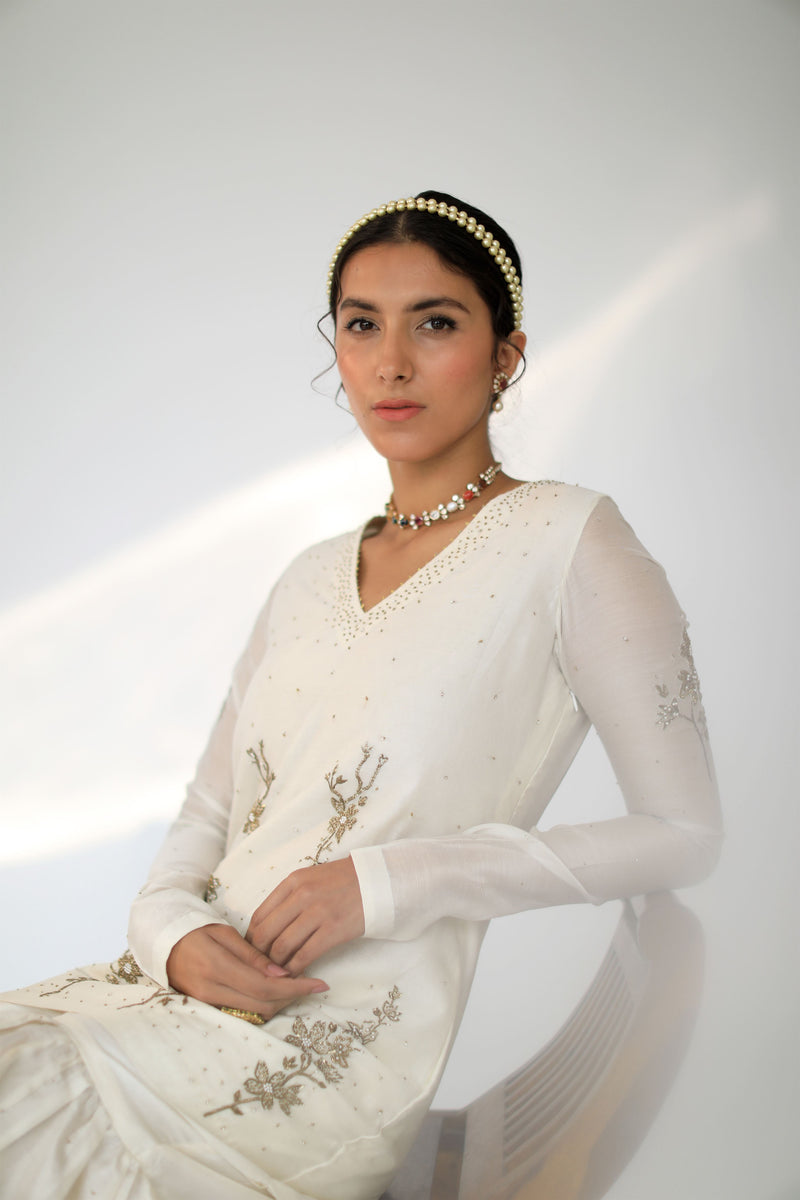 Shikha Mehta Roger Ecru Amairah Sharara Set Silk Chanderi Silk Organza Ivory Hana Ss21F-Ea - Shop Cult Modern